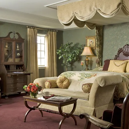 Red Coach Inn-2